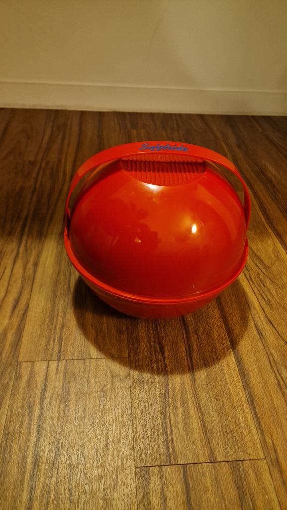 1960s space age Picnic set by Carlo Viglino for Guzzini