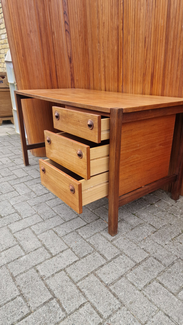 1960’s French working desk