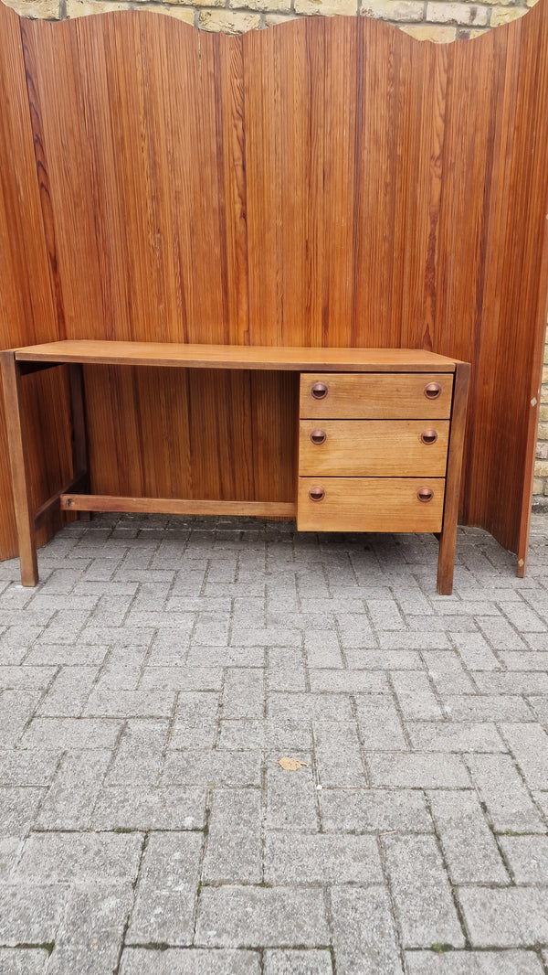 1960’s French working desk