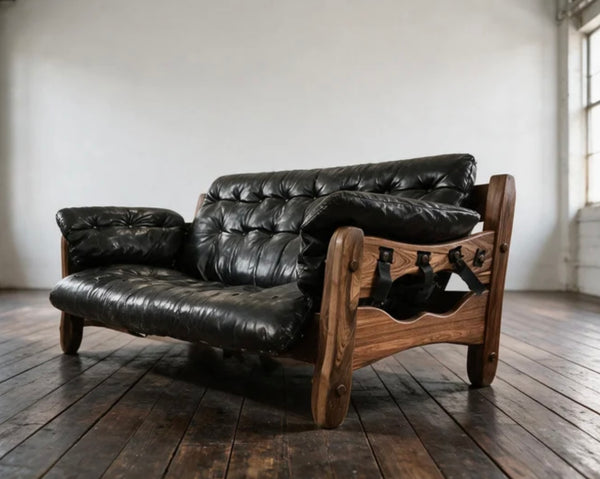 Don Shoemaker Descanso Sofa