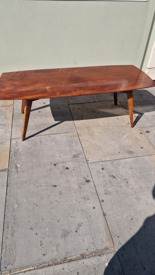 1960s French low coffee table in manor of Pierre Jeanneret