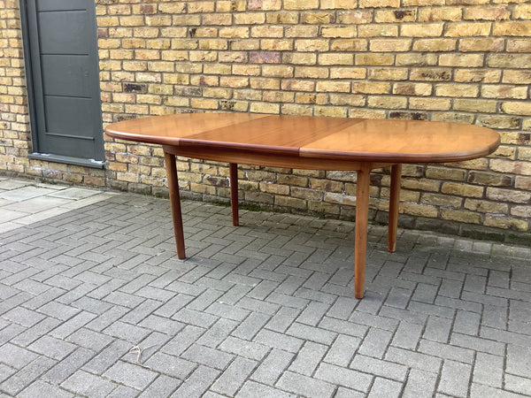 Gordon Russell 1960’s dinning table