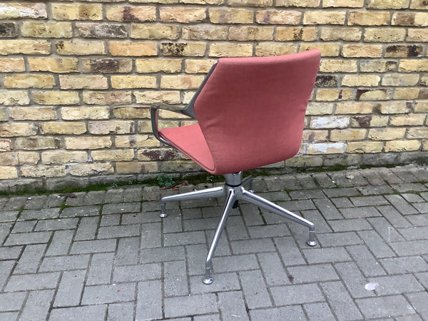 Ray office chair by Brunner